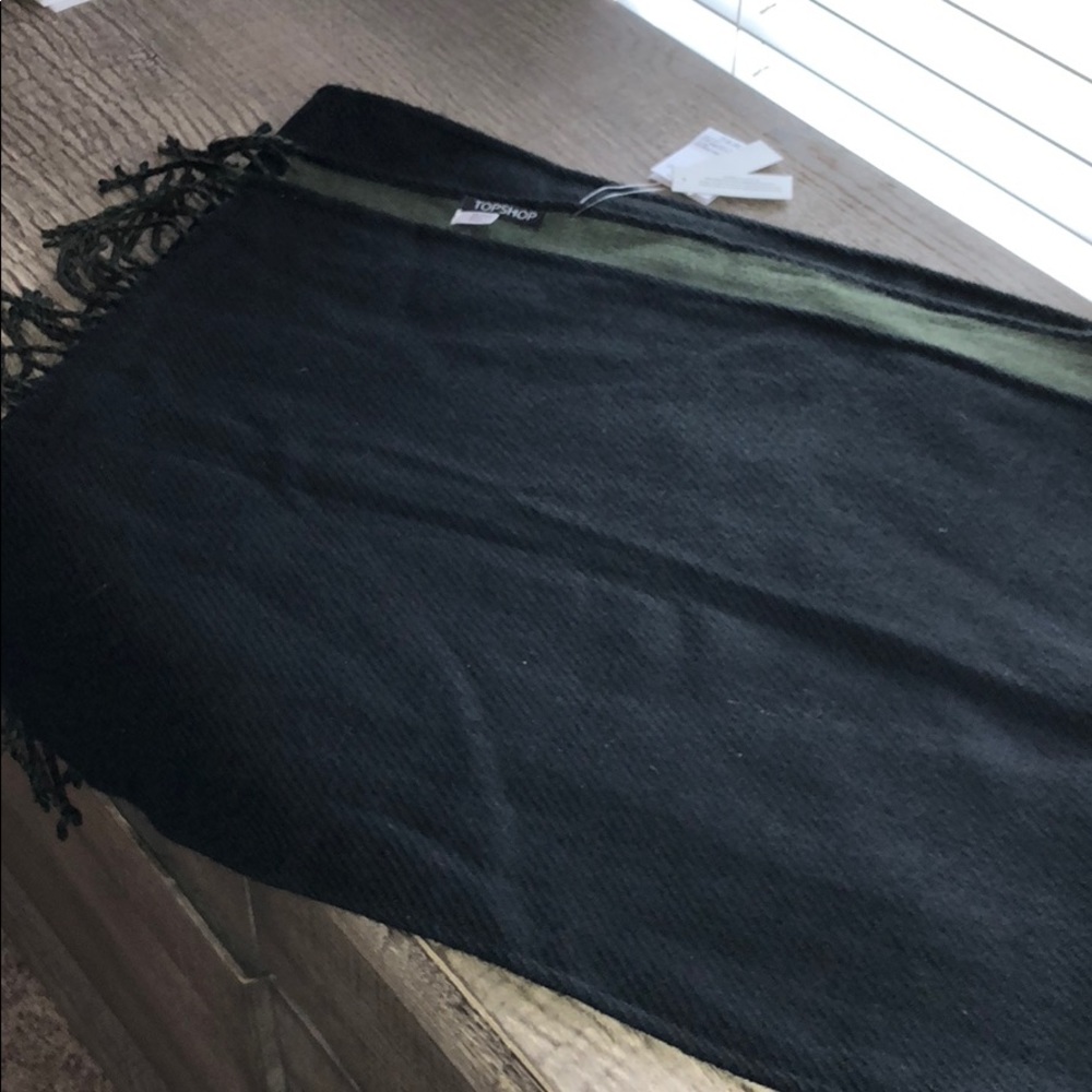 TOPSHOP SCARF